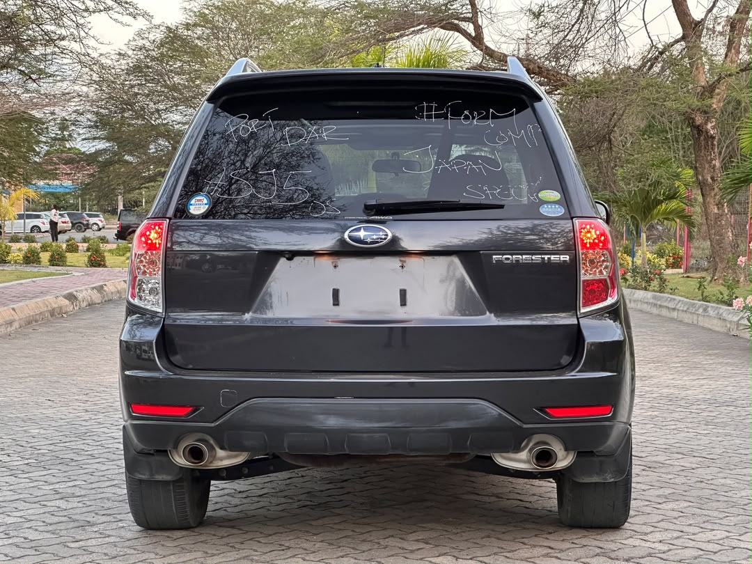 SUBARU FORESTER thumbnail 9